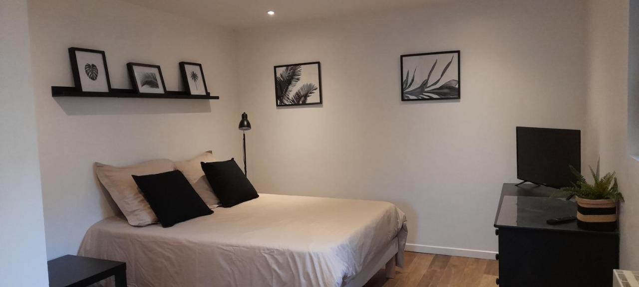 Studio avec jardin et stationnement gratuit à Rouen Exterior foto