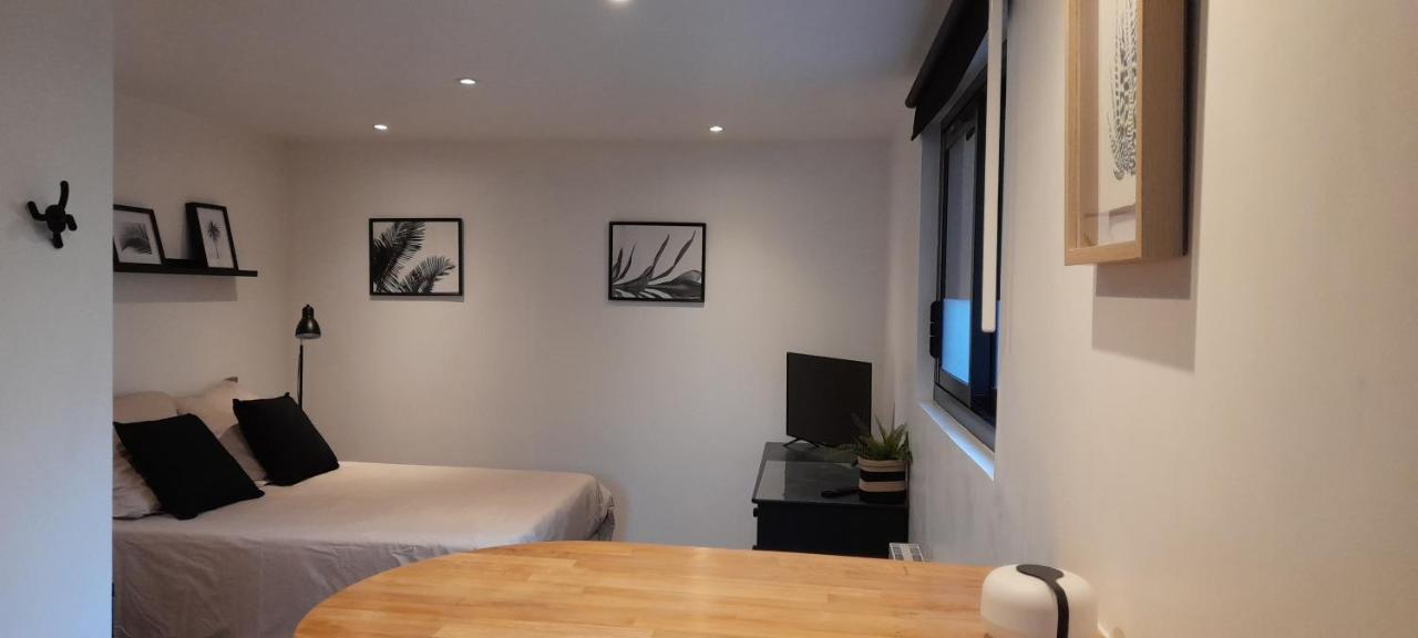 Studio avec jardin et stationnement gratuit à Rouen Exterior foto