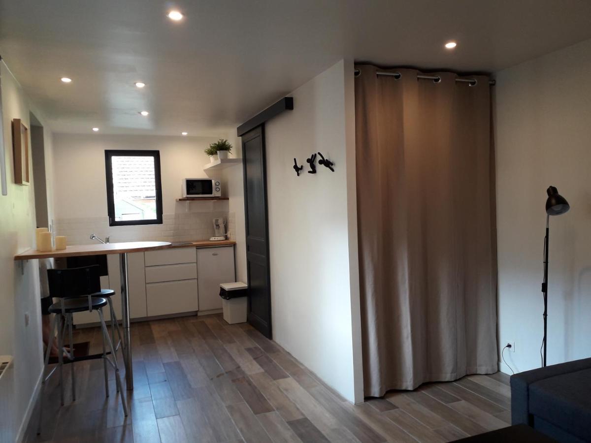 Studio avec jardin et stationnement gratuit à Rouen Exterior foto